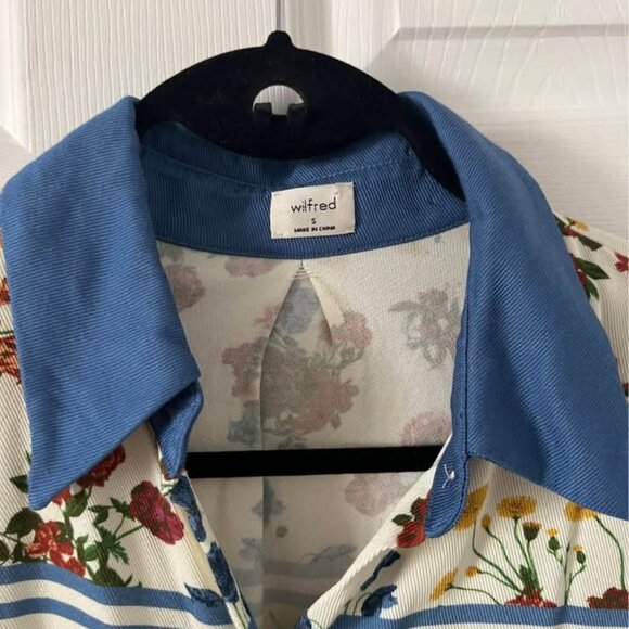 Wilfred cream and blue floral blouse Size Small - Picture 5 of 5